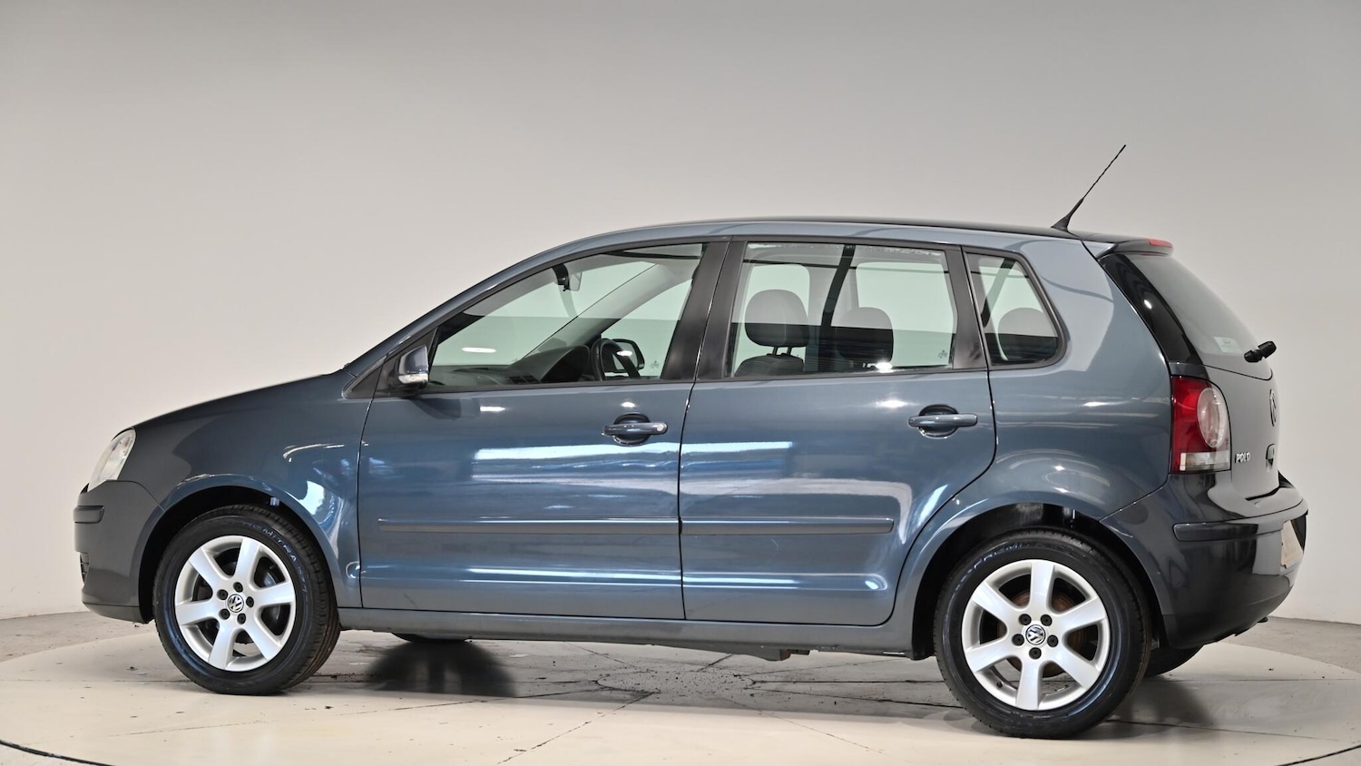 Used Volkswagen Polo 2009 for sale - 76645424: Photo 22