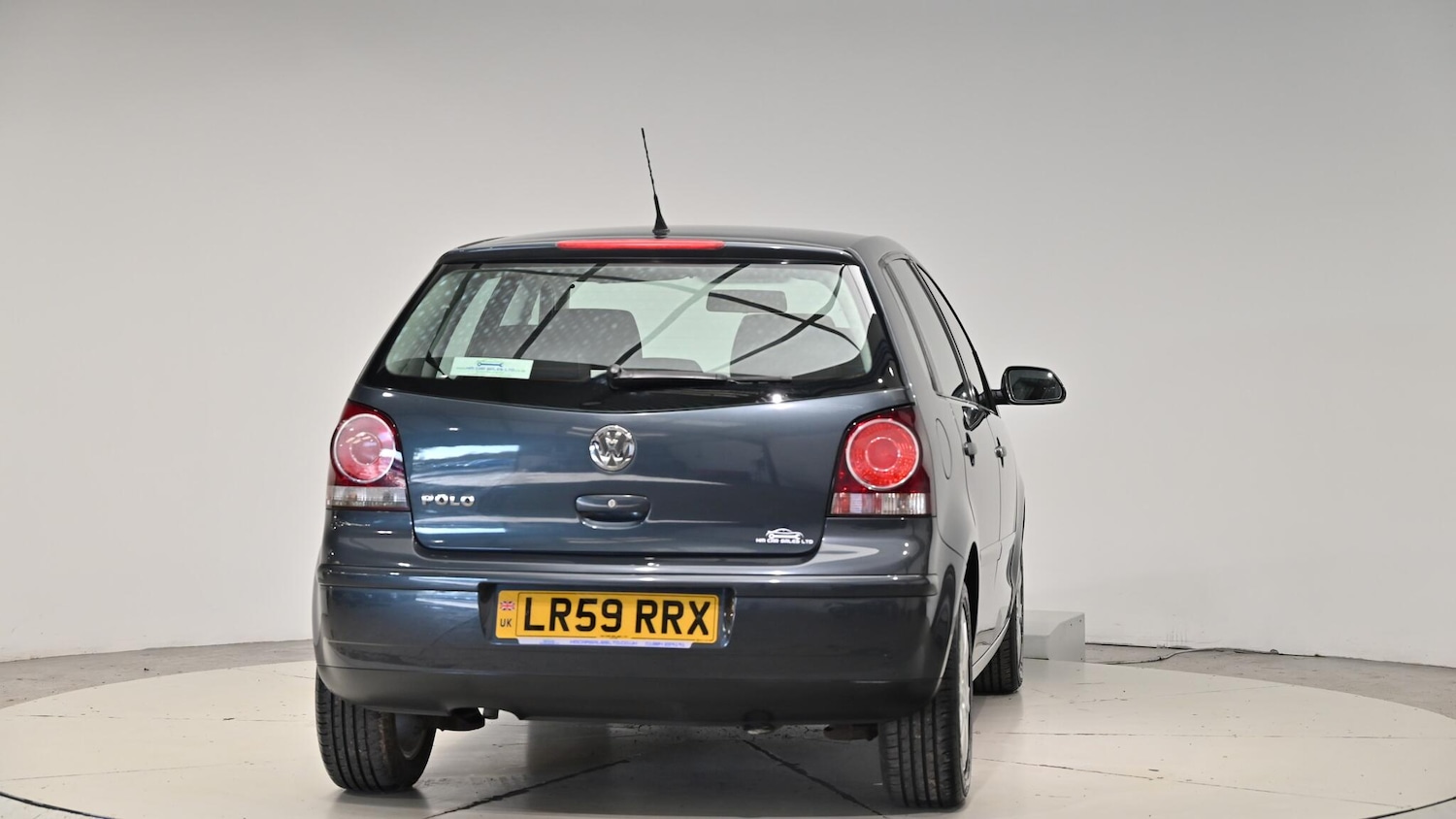 Used Volkswagen Polo 2009 for sale - 76645424: Photo 30