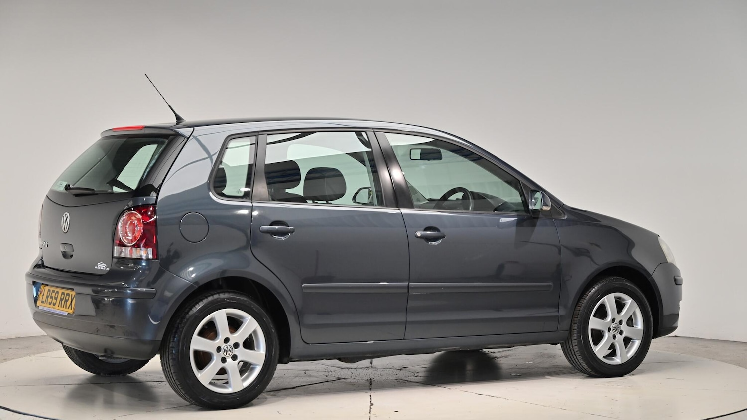 Used Volkswagen Polo 2009 for sale - 76645424: Photo 35