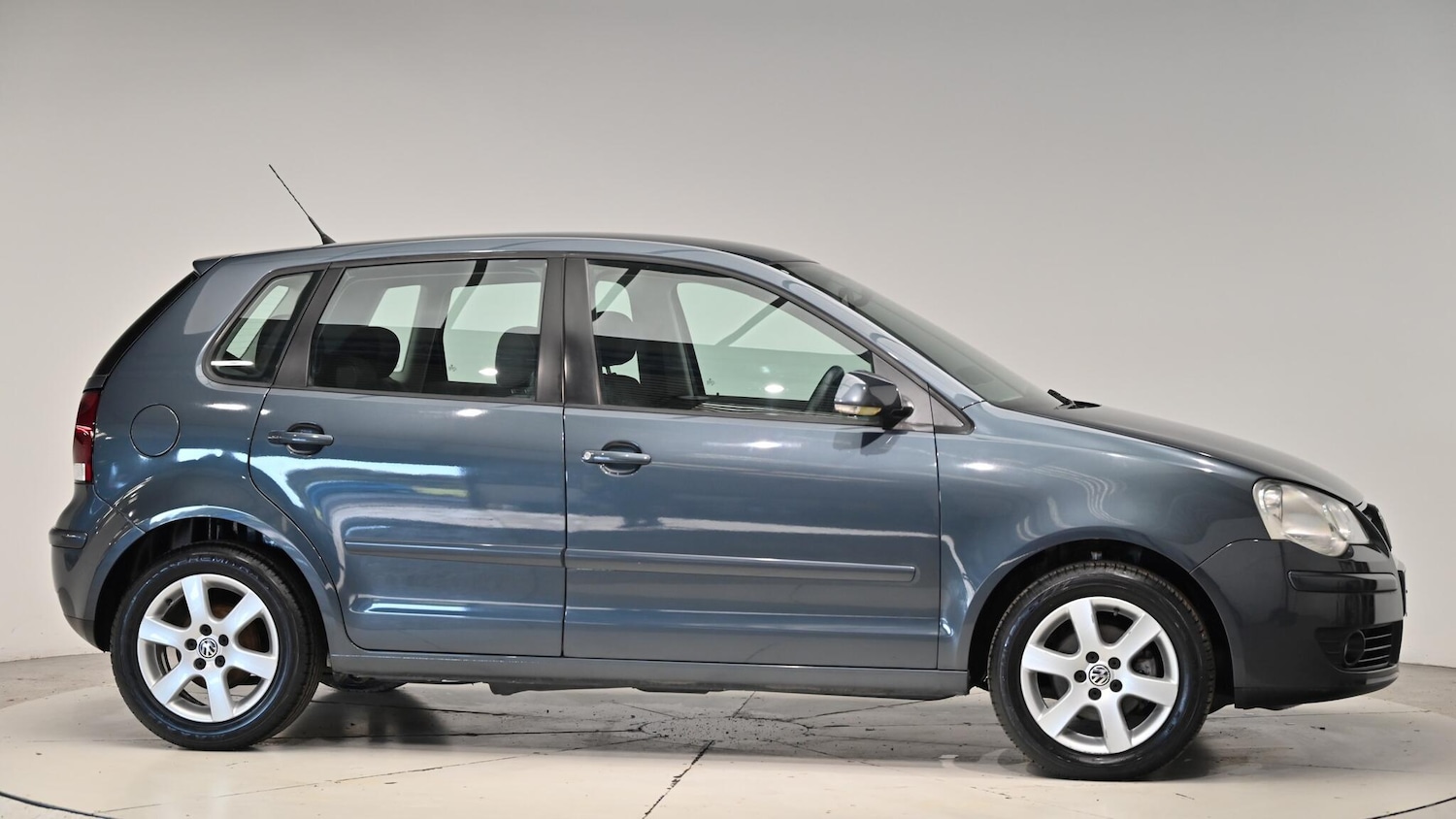 Used Volkswagen Polo 2009 for sale - 76645424: Photo 39