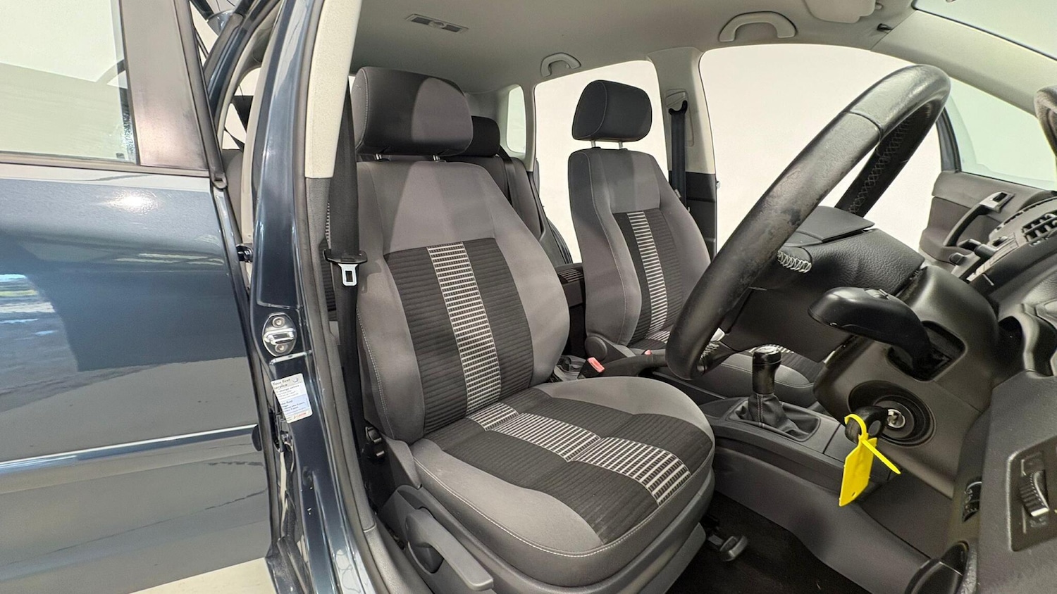 Used Volkswagen Polo 2009 for sale - 76645424: Photo 84