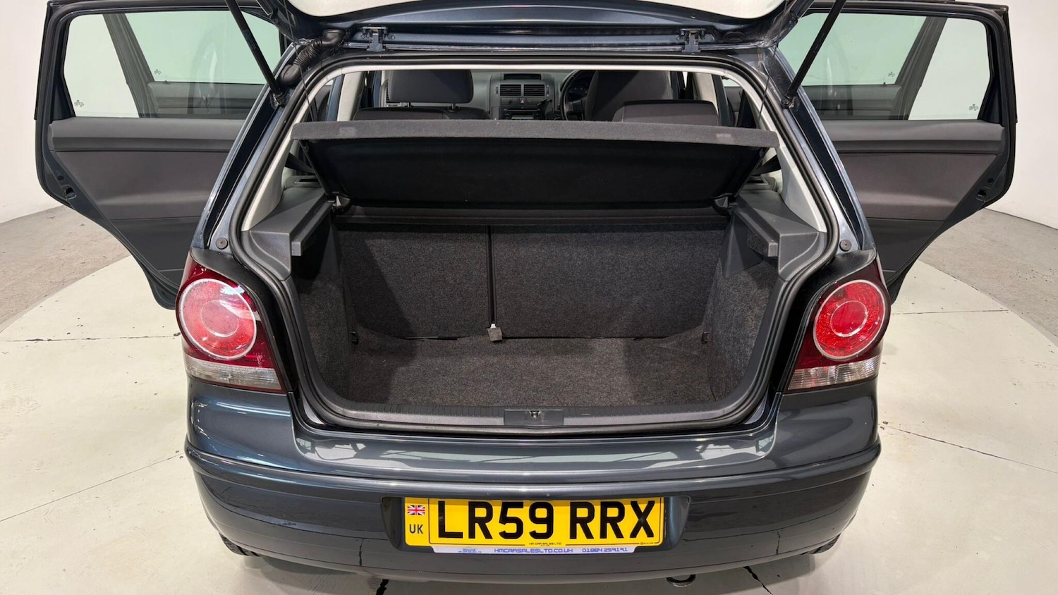 Used Volkswagen Polo 2009 for sale - 76645424: Photo 89