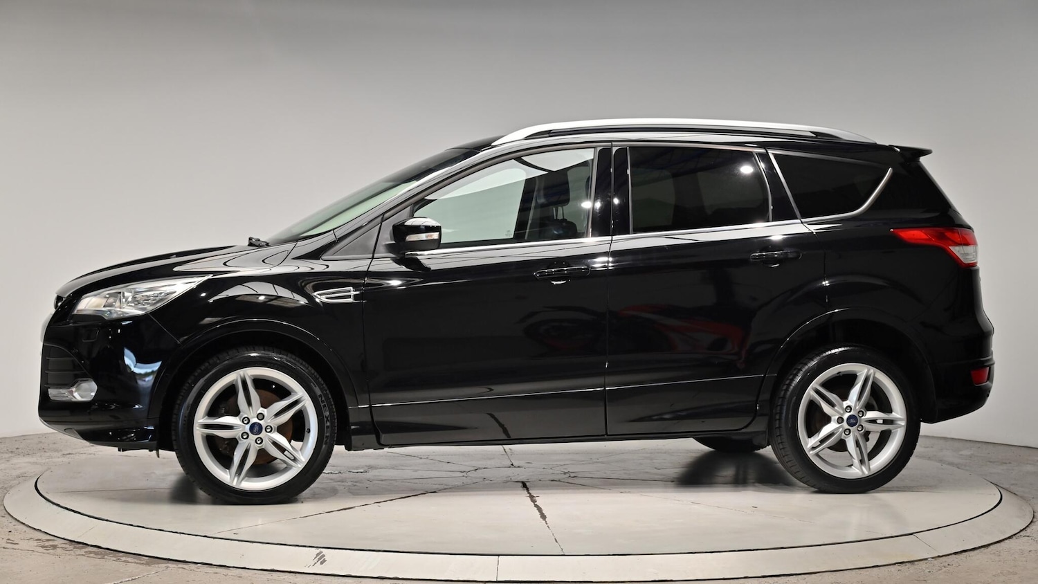 Used Ford Kuga 2015 for sale - 76307207: Photo 19
