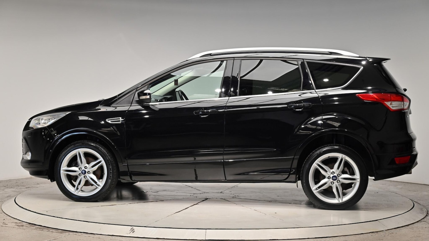 Used Ford Kuga 2015 for sale - 76307207: Photo 21