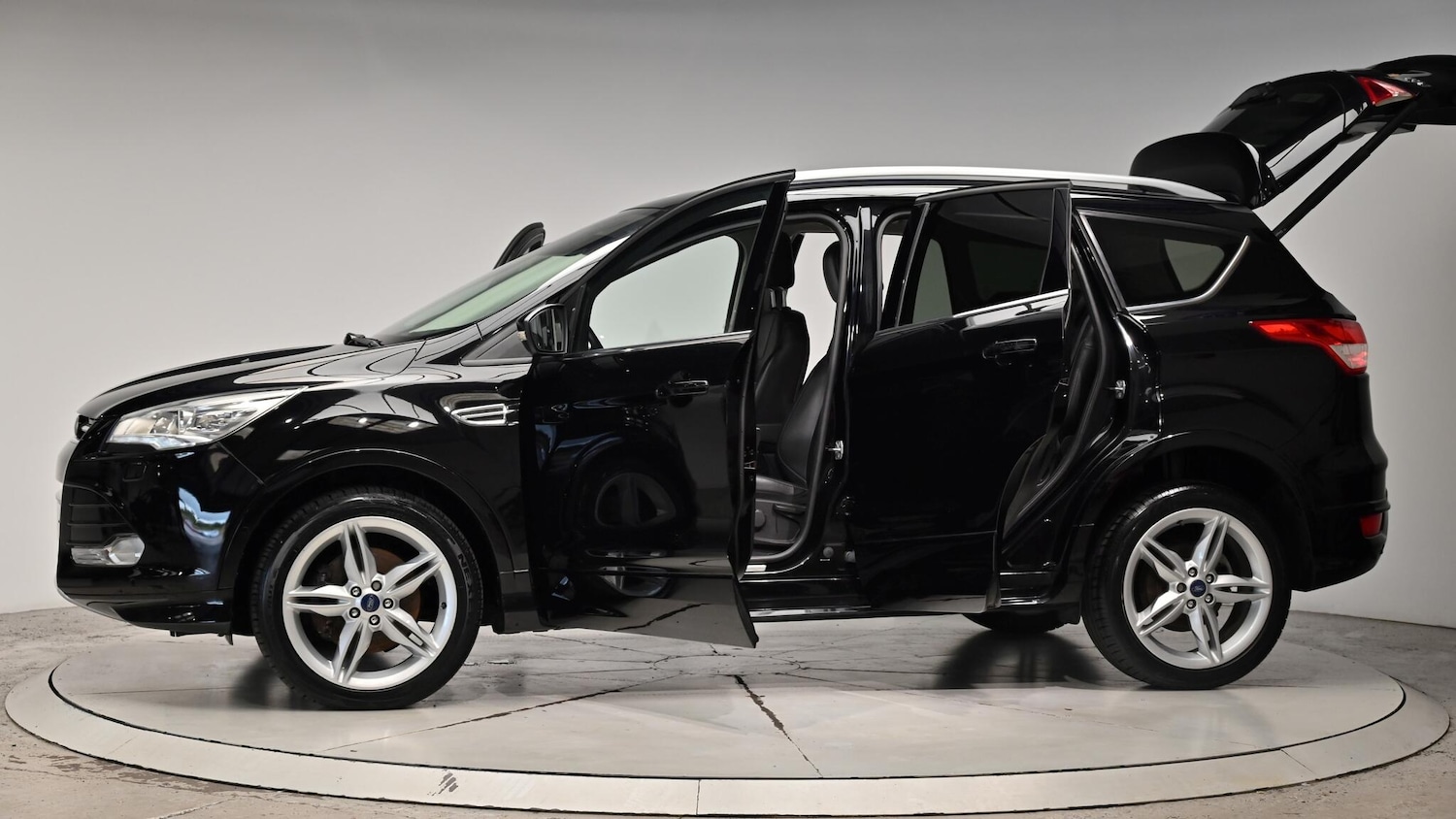 Used Ford Kuga 2015 for sale - 76307207: Photo 55