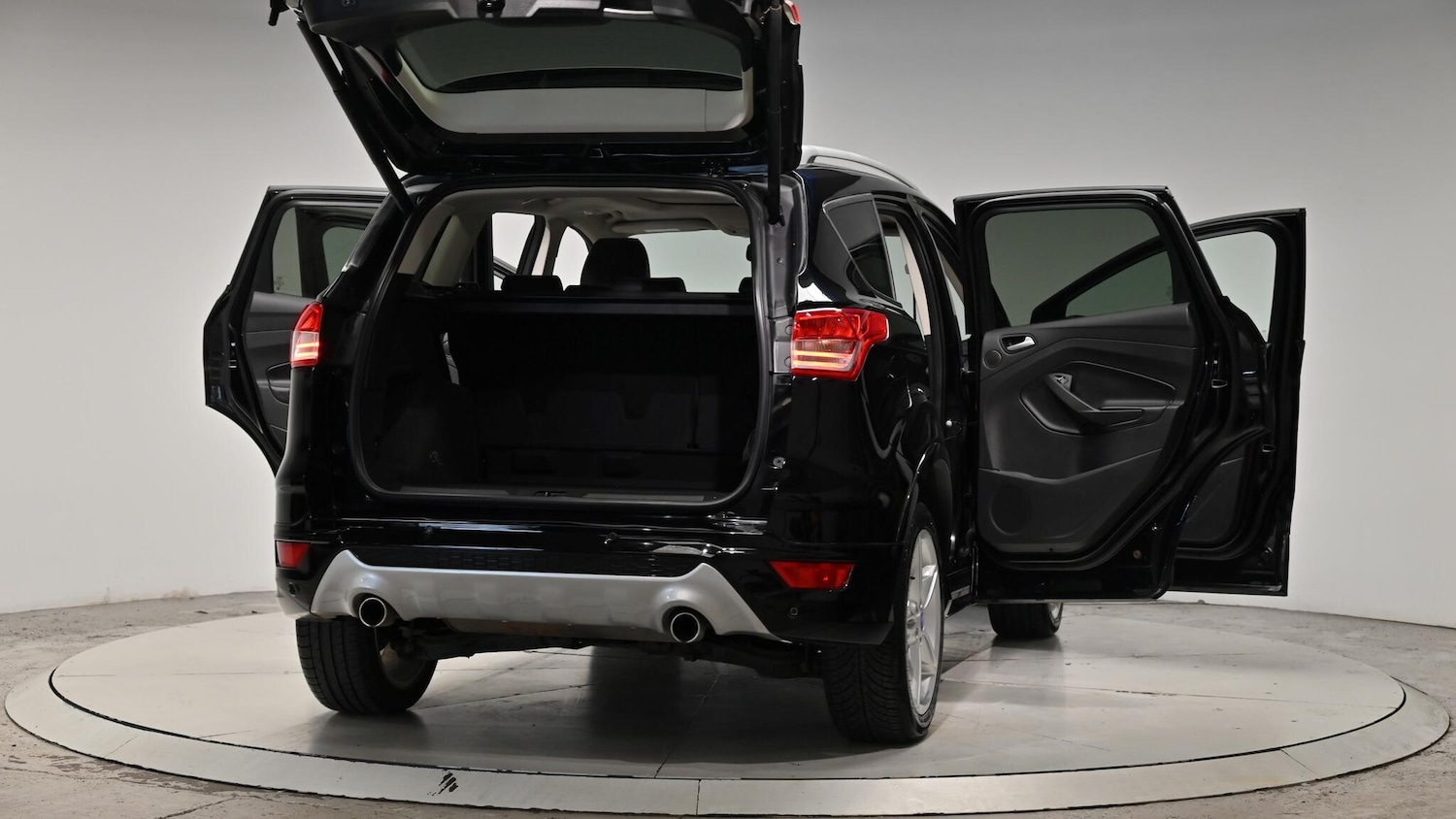 Used Ford Kuga 2015 for sale - 76307207: Photo 67
