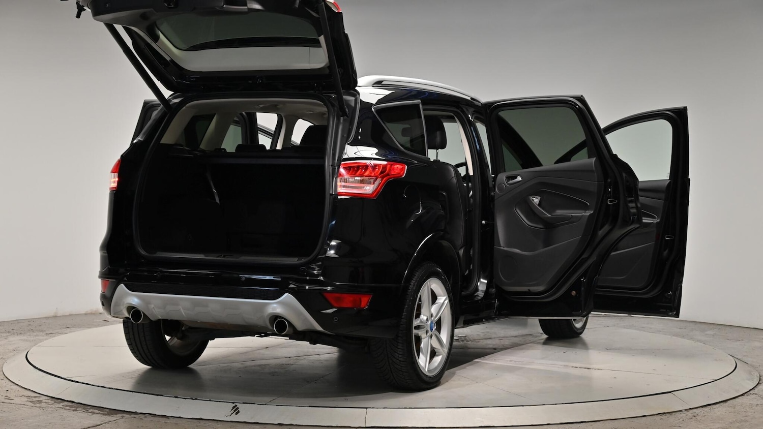 Used Ford Kuga 2015 for sale - 76307207: Photo 68