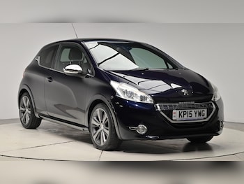 Used Peugeot 208 2015 for sale - 76759562: Photo