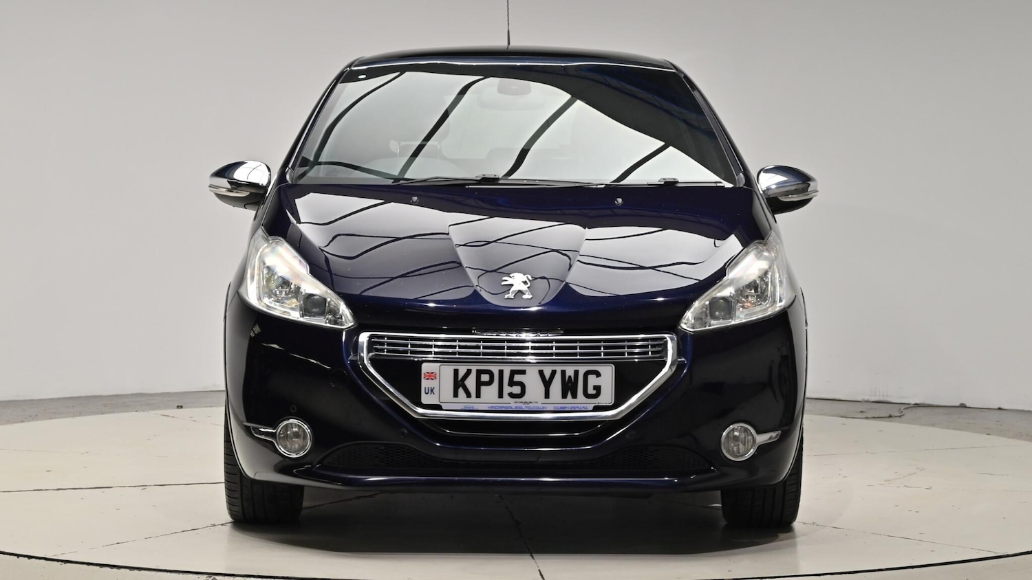 Used Peugeot 208 2015 for sale - 76759562: Photo 2