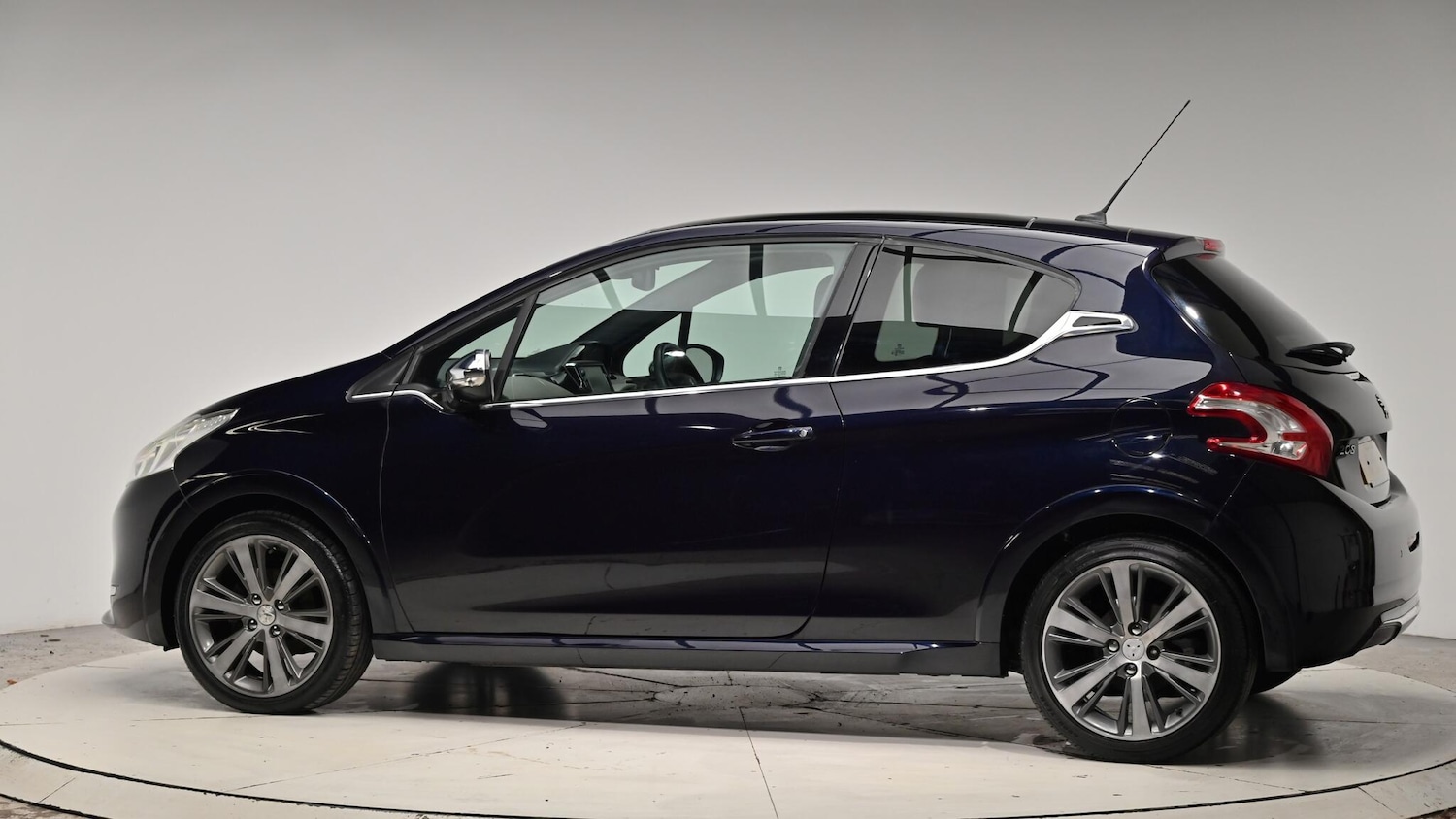 Used Peugeot 208 2015 for sale - 76759562: Photo 22