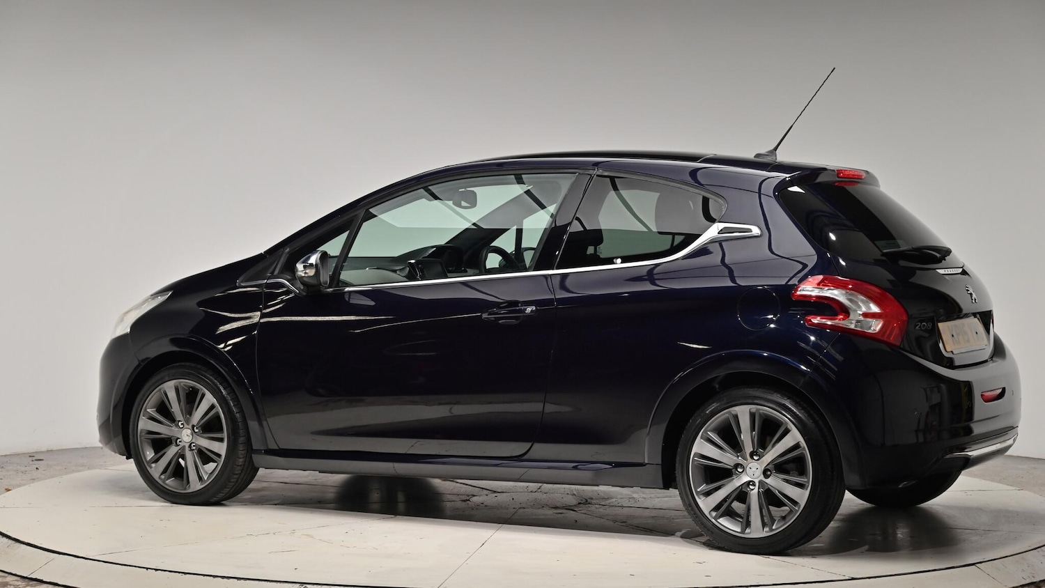 Used Peugeot 208 2015 for sale - 76759562: Photo 23