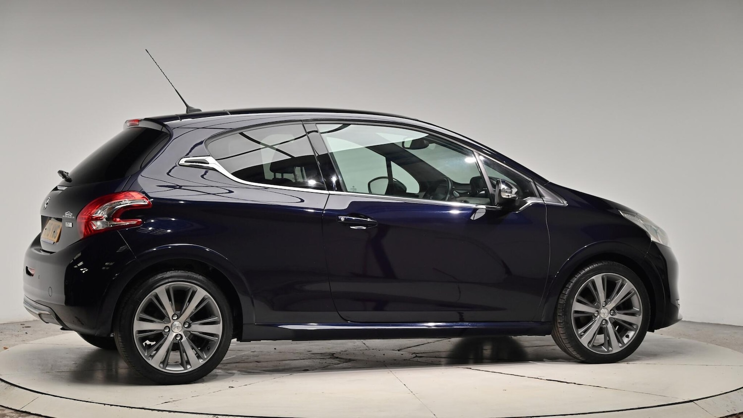 Used Peugeot 208 2015 for sale - 76759562: Photo 36