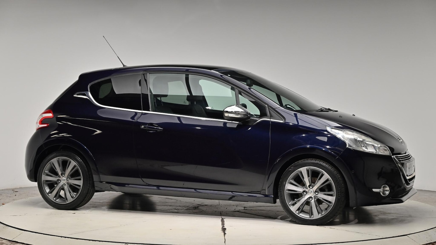 Used Peugeot 208 2015 for sale - 76759562: Photo 40