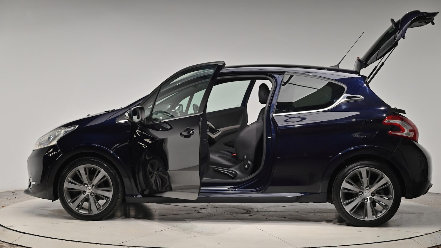 Used Peugeot 208 2015 for sale - 76759562: Photo 57