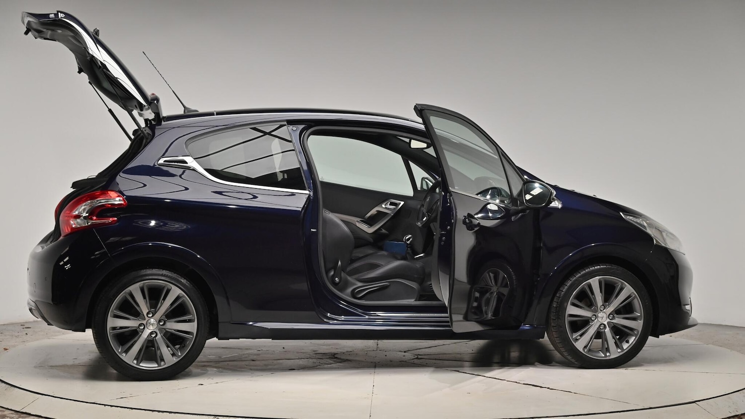 Used Peugeot 208 2015 for sale - 76759562: Photo 73