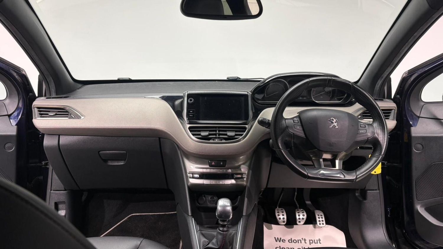 Used Peugeot 208 2015 for sale - 76759562: Photo 86