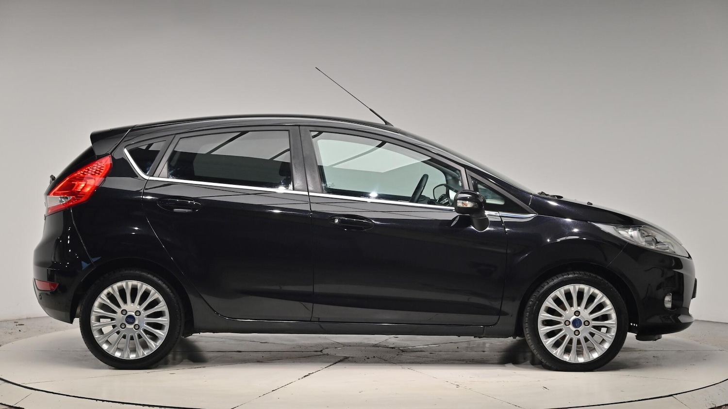 Used Ford Fiesta 2011 for sale - 76781230: Photo 38