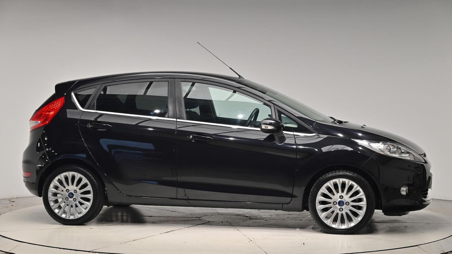Used Ford Fiesta 2011 for sale - 76781230: Photo 39