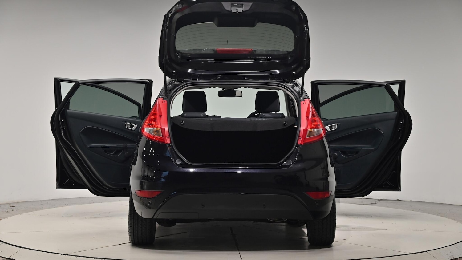 Used Ford Fiesta 2011 for sale - 76781230: Photo 65