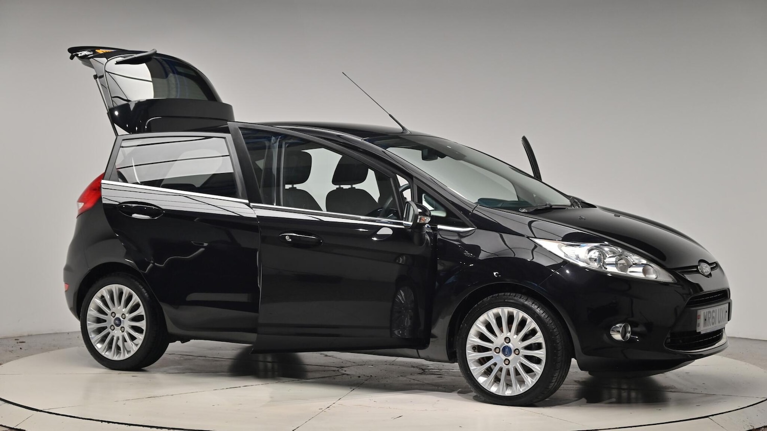 Used Ford Fiesta 2011 for sale - 76781230: Photo 77