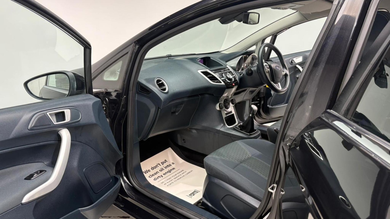 Used Ford Fiesta 2011 for sale - 76781230: Photo 81