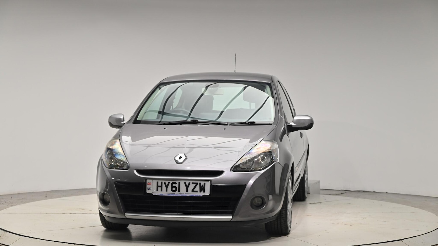 Used Renault Clio 2011 for sale - 76702355: Photo 12