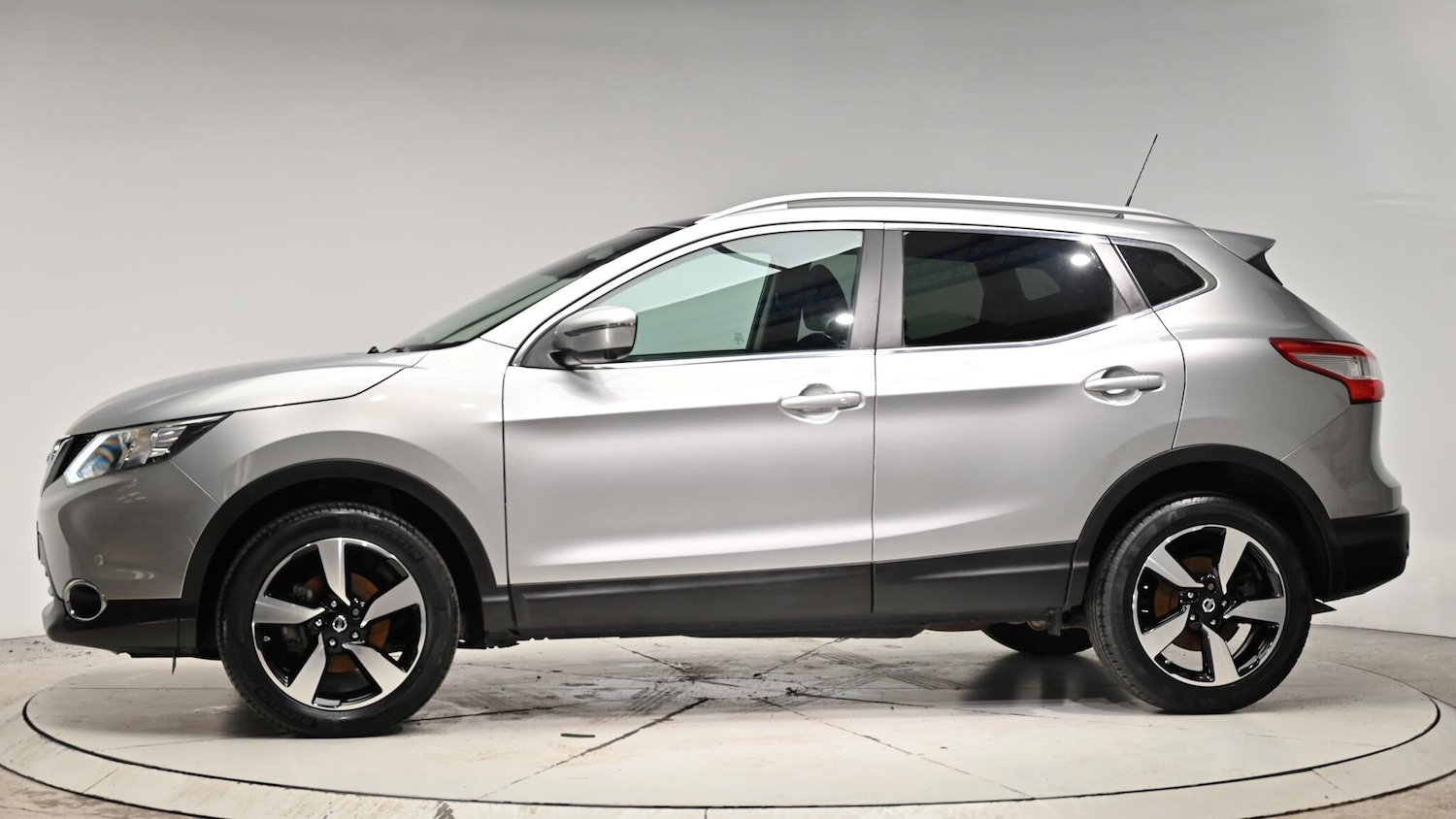 Used Nissan Qashqai 2015 for sale - 76942643: Photo 19