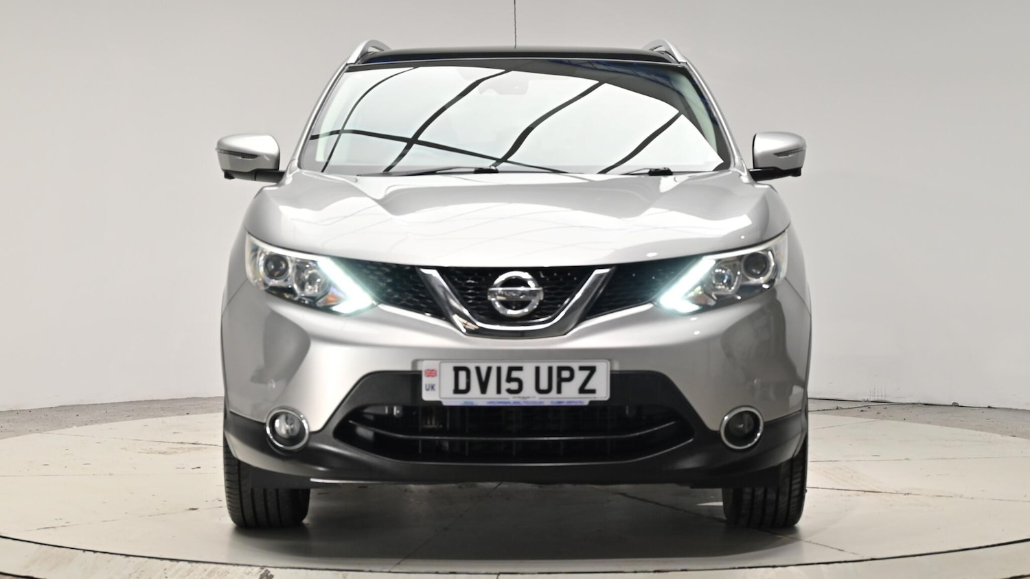 Used Nissan Qashqai 2015 for sale - 76942643: Photo 2