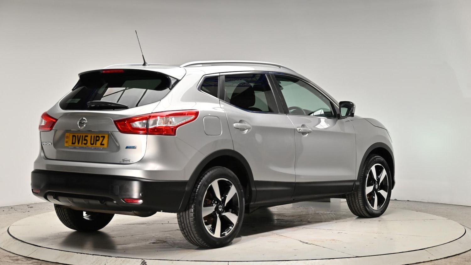 Used Nissan Qashqai 2015 for sale - 76942643: Photo 33