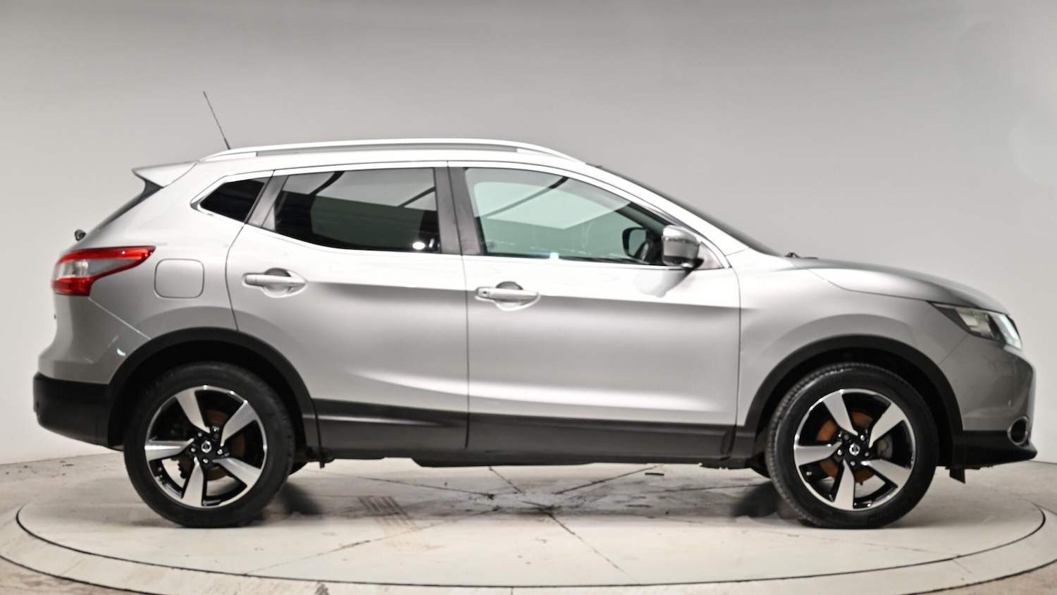 Used Nissan Qashqai 2015 for sale - 76942643: Photo 4