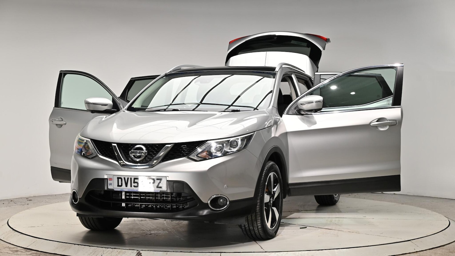 Used Nissan Qashqai 2015 for sale - 76942643: Photo 49