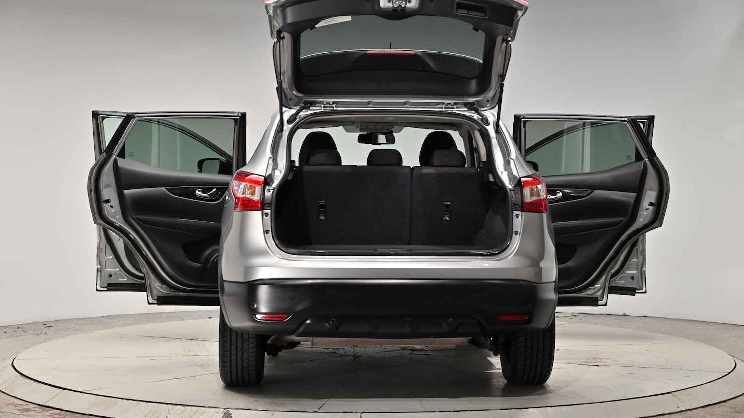 Used Nissan Qashqai 2015 for sale - 76942643: Photo 65