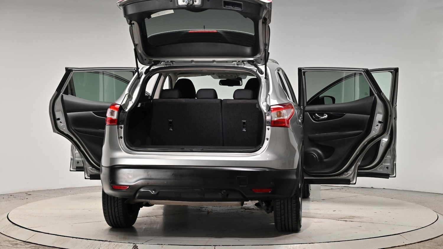 Used Nissan Qashqai 2015 for sale - 76942643: Photo 66