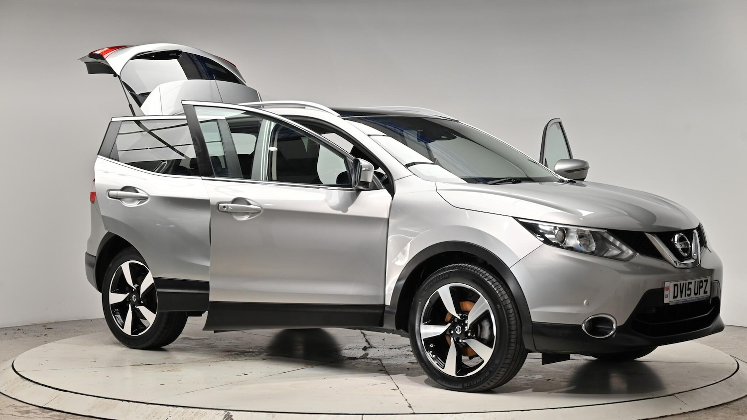 Used Nissan Qashqai 2015 for sale - 76942643: Photo 78