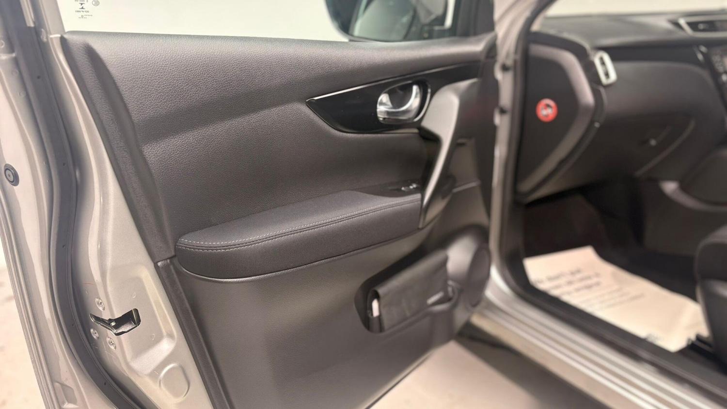 Used Nissan Qashqai 2015 for sale - 76942643: Photo 84