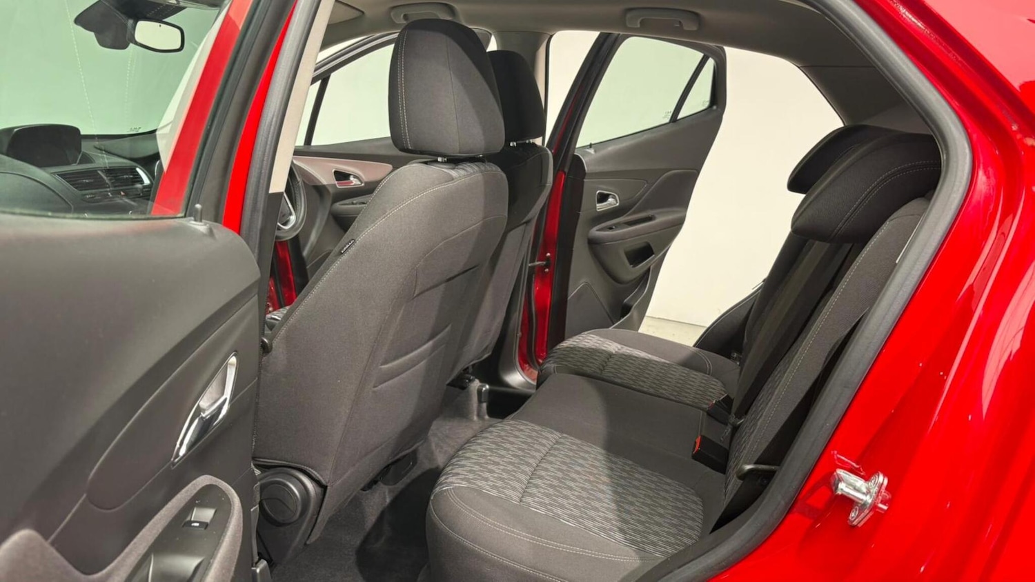 Used Vauxhall Mokka 2015 for sale - 76742871: Photo 82