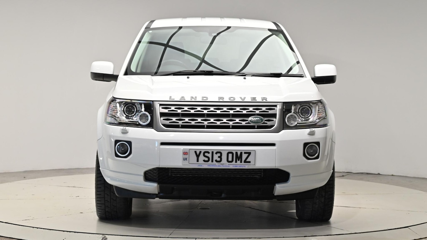 Used Land Rover Freelander 2013 for sale - 76612979: Photo 2