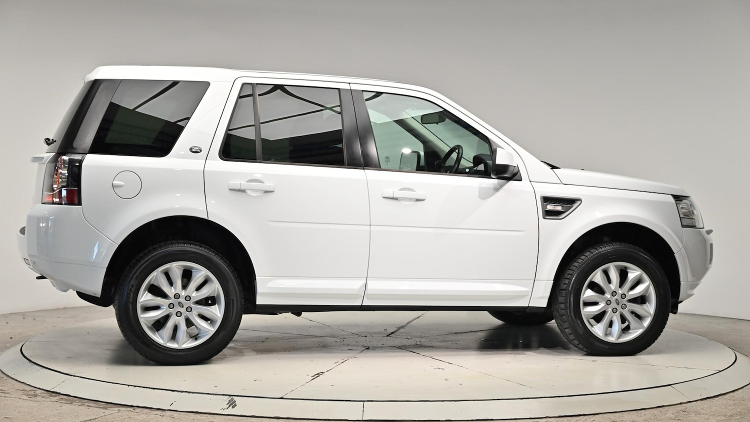 Used Land Rover Freelander 2013 for sale - 76612979: Photo 37