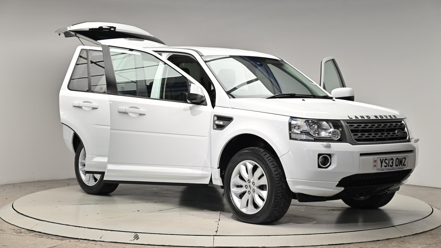 Used Land Rover Freelander 2013 for sale - 76612979: Photo 43