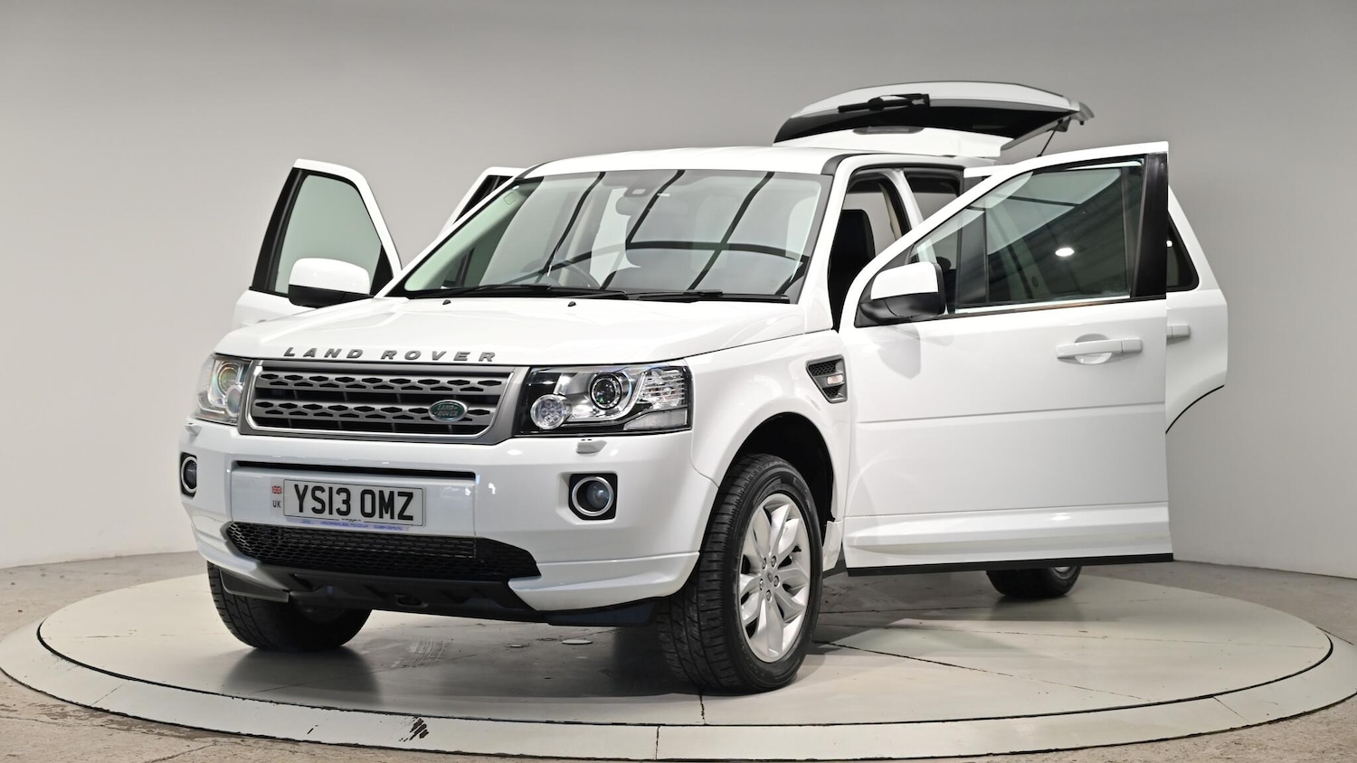 Used Land Rover Freelander 2013 for sale - 76612979: Photo 50