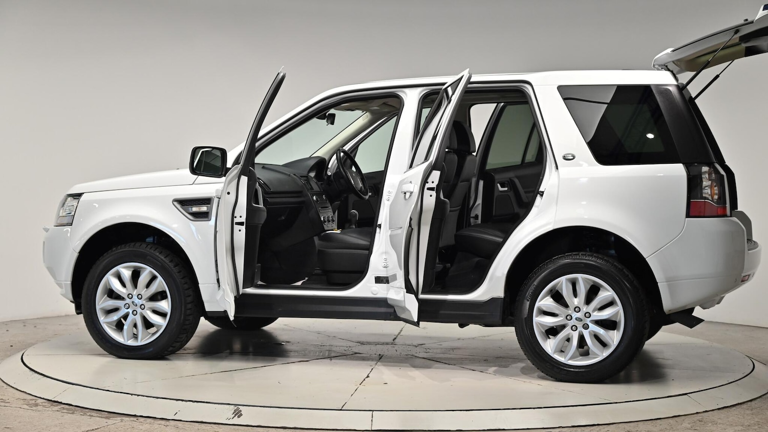 Used Land Rover Freelander 2013 for sale - 76612979: Photo 58