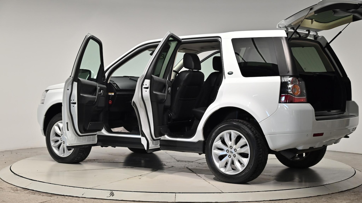 Used Land Rover Freelander 2013 for sale - 76612979: Photo 60
