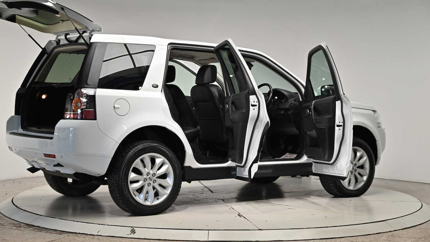 Used Land Rover Freelander 2013 for sale - 76612979: Photo 71