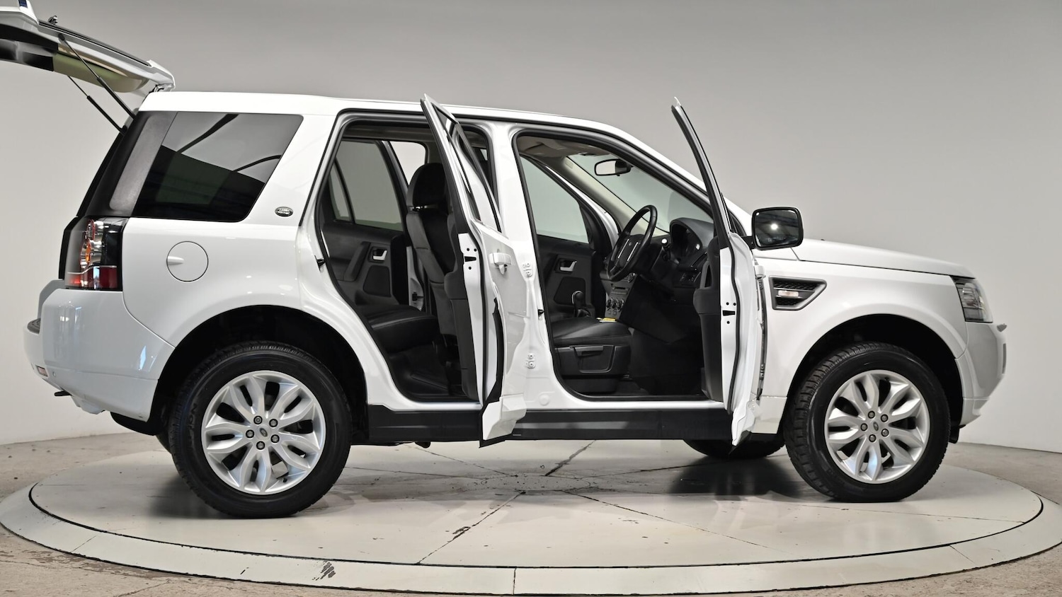 Used Land Rover Freelander 2013 for sale - 76612979: Photo 73