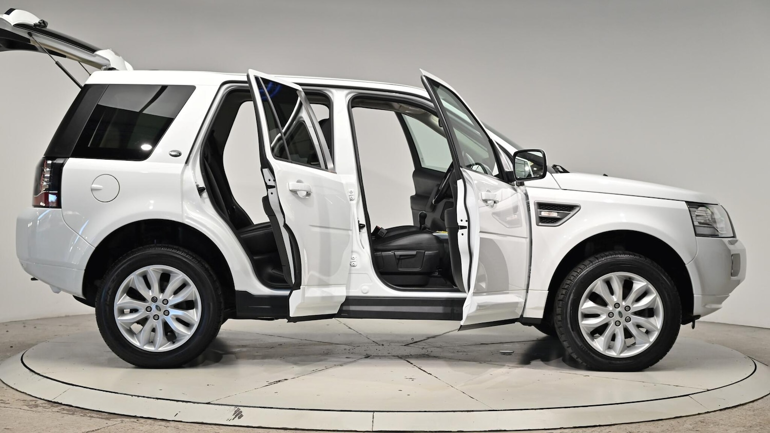 Used Land Rover Freelander 2013 for sale - 76612979: Photo 74