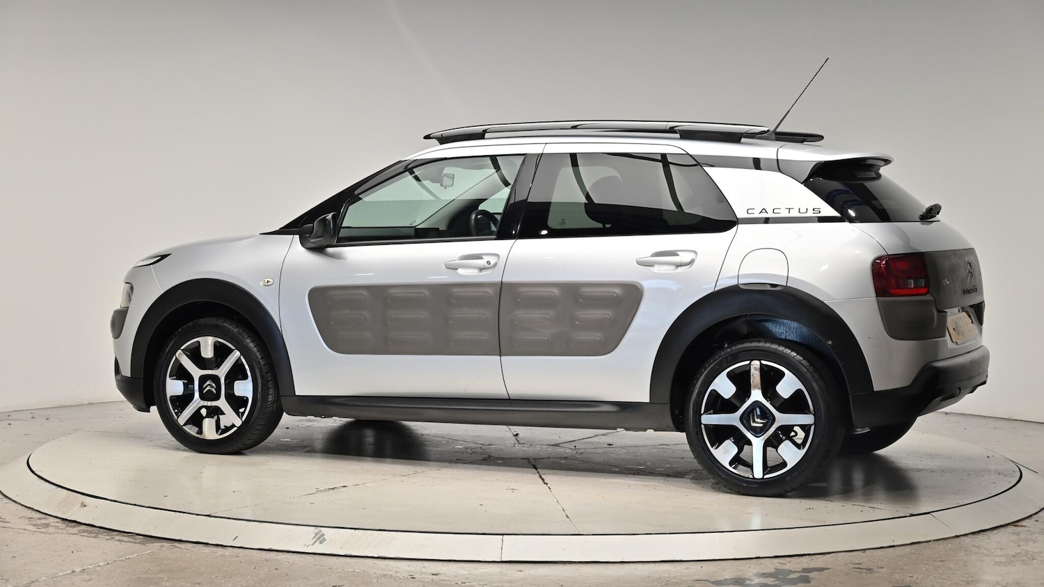 Used Citroen C4 Cactus 2017 for sale - 76166681: Photo 23