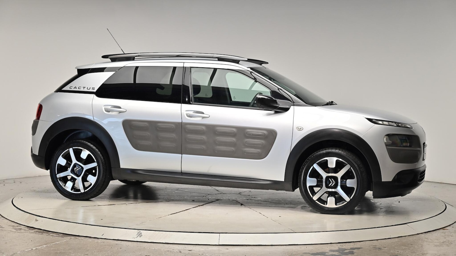 Used Citroen C4 Cactus 2017 for sale - 76166681: Photo 40