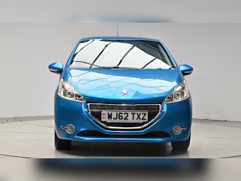Used Peugeot 208 2012 for sale - 75589130: Photo