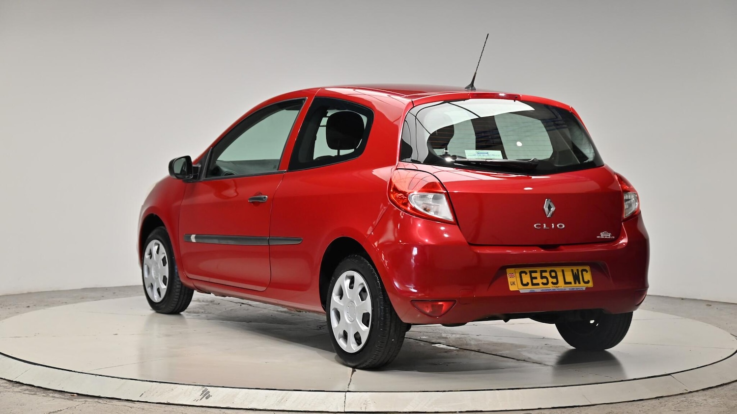 Used Renault Clio 2009 for sale - 76991536: Photo 26