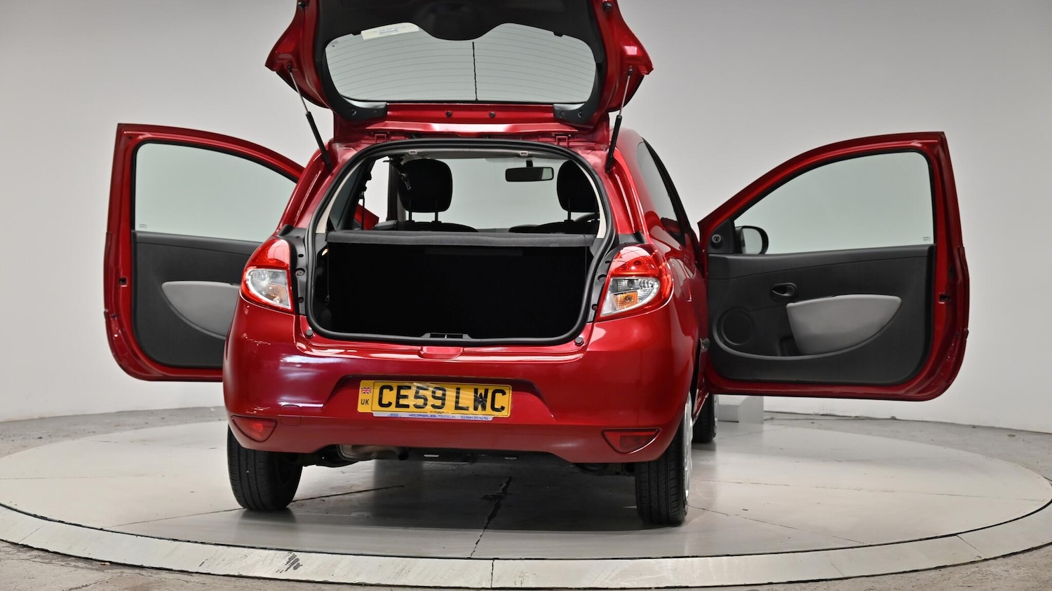 Used Renault Clio 2009 for sale - 76991536: Photo 66